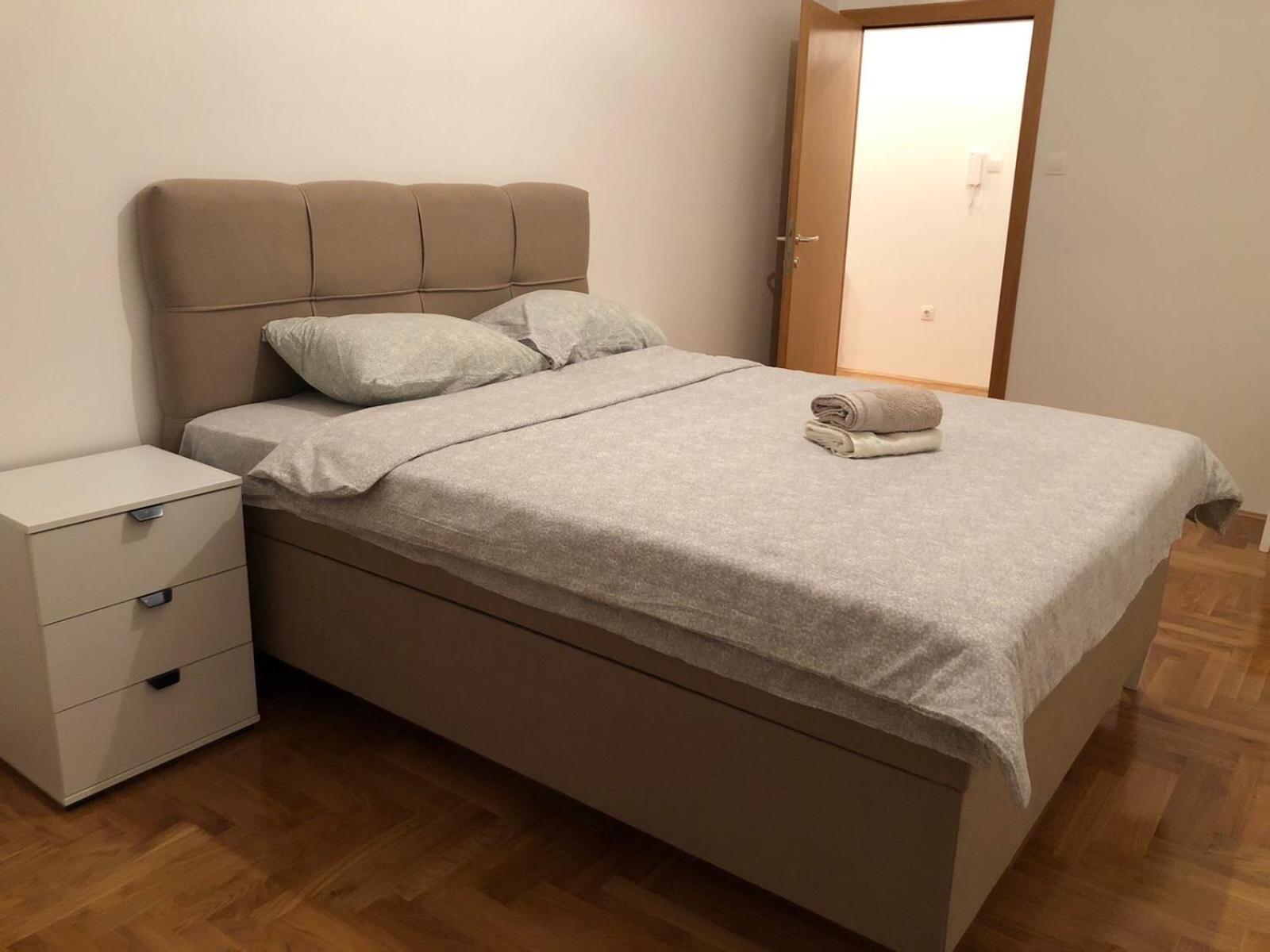 Apartman Mila เทรบินเย ภายนอก รูปภาพ