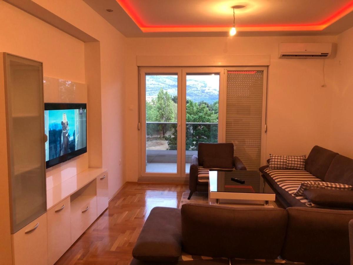 Apartman Mila เทรบินเย ภายนอก รูปภาพ