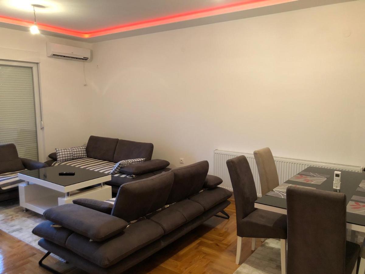 Apartman Mila เทรบินเย ภายนอก รูปภาพ